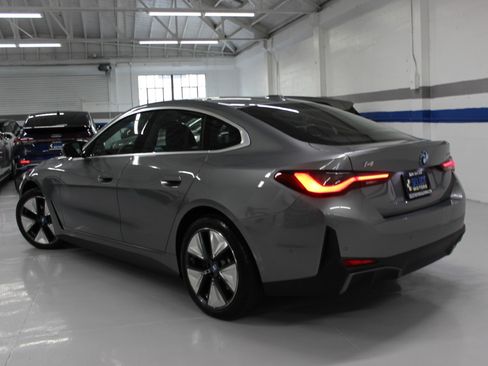 Used 2023 BMW i4 eDrive35 image 13