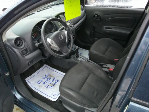 Used 2016 Nissan Versa image 7