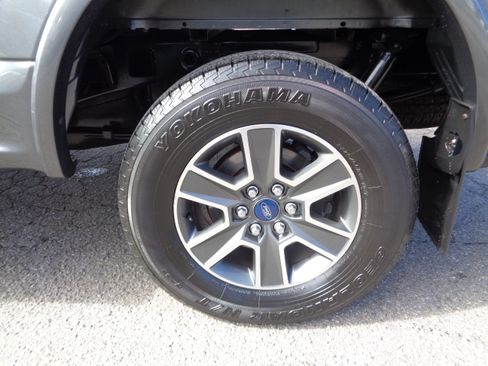 Used 2015 Ford F150 Sport image 27