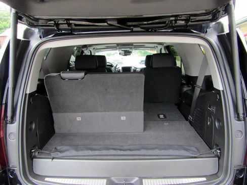 Used 2016 Chevrolet Tahoe 4WD LT image 16