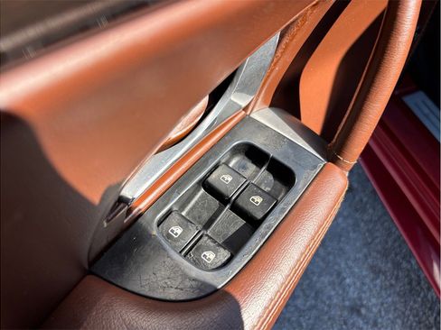 Used 2016 Maserati GranTurismo Sport image 22