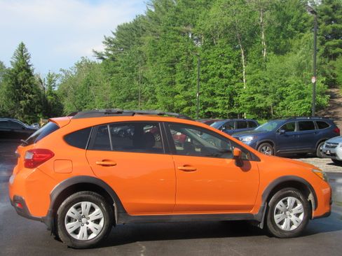 Used 2015 Subaru XV Crosstrek 2.0i Premium AWD/4WD image 7