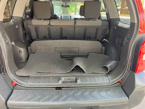 Used 2015 Nissan Xterra 2WD image 6