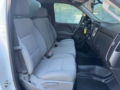 Used 2018 Chevrolet Silverado 1500 W/T image 18