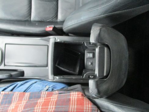 Used 2010 Honda Accord EX-L image 47