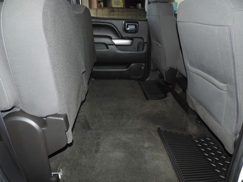 Used 2016 Chevrolet Silverado 1500 LT Z71 image 32