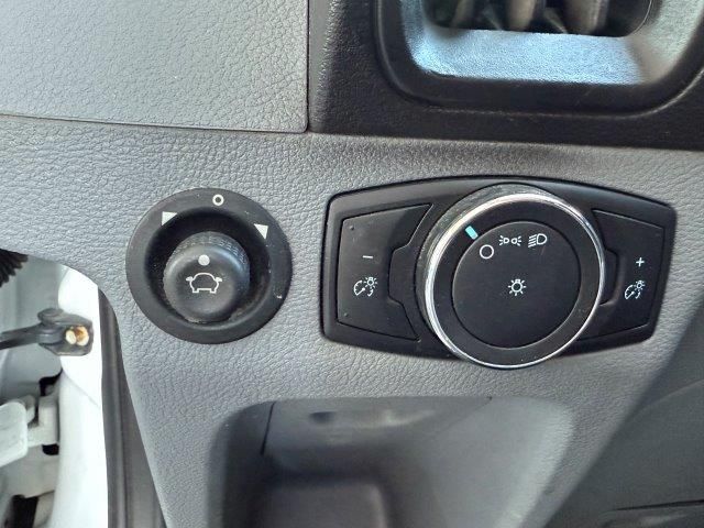Used 2019 Ford Transit 250 130 Low Roof RWD image 22