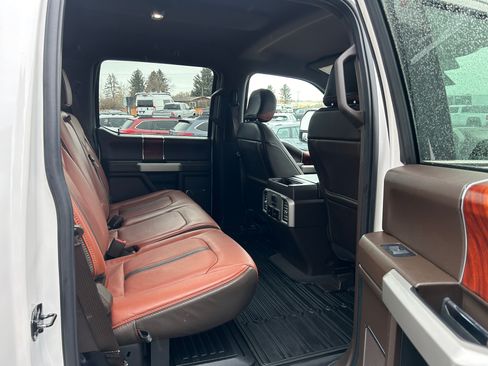 Used 2019 Ford F350 King Ranch image 15