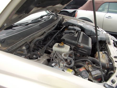 Used 2006 Toyota Highlander AWD/4WD image 25