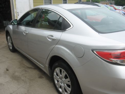 Used 2011 MAZDA MAZDA6 i Sport FWD image 6
