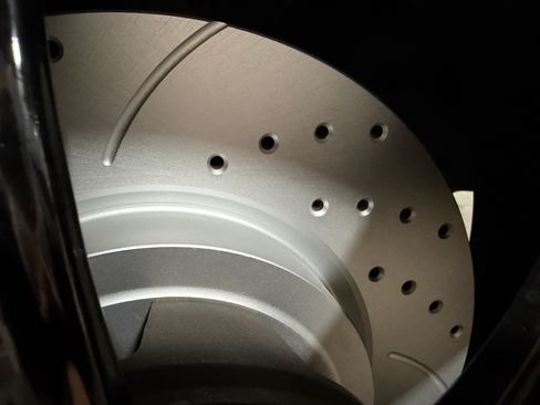 Used 2010 Dodge Challenger R/T image 4