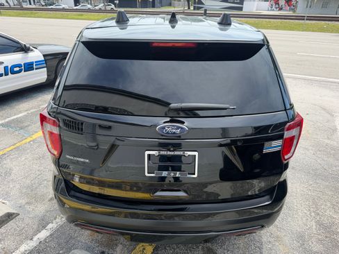 Used 2017 Ford Explorer 4WD Police Interceptor image 7