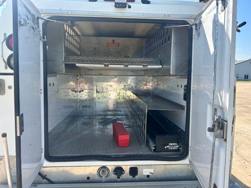 Used 2013 Ford F350 image 18