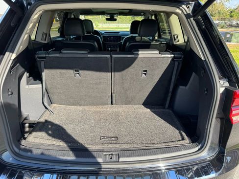 Used 2019 Volkswagen Atlas SE image 33