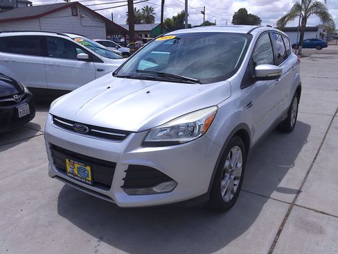 Used 2013 Ford Escape SEL FWD image 2