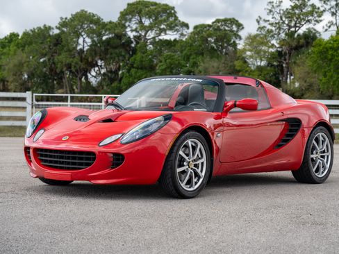 Used 2005 Lotus Elise image 5