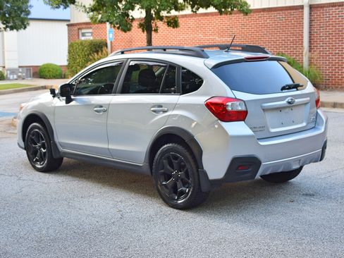Used 2014 Subaru XV Crosstrek 2.0i Premium image 8