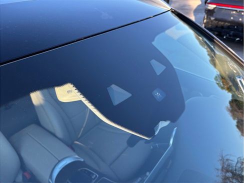 Used 2020 Mercedes-Benz GLC 300 image 12