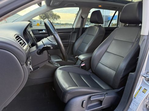 Used 2014 Volkswagen Jetta TDI image 13