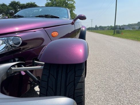 Used 1997 Plymouth Prowler image 22
