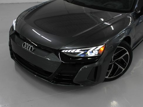 Used 2024 Audi RS e-tron GT UNAVAIL AWD/4WD image 5