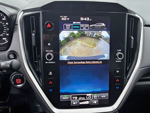 Used 2025 Subaru Crosstrek 2.5i Premium image 24