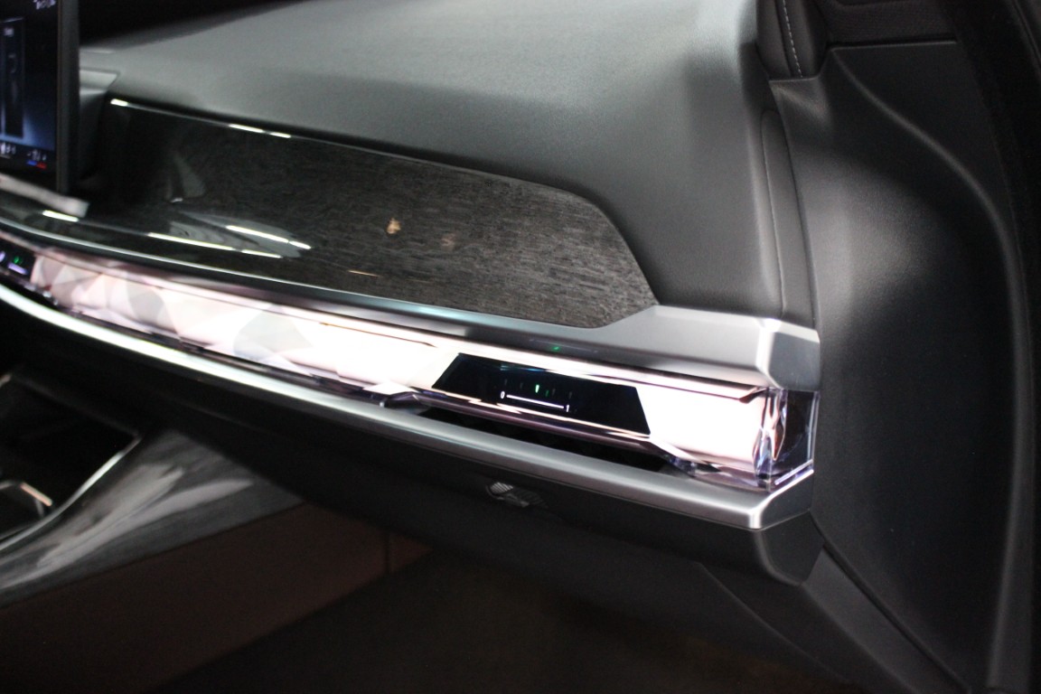 Used 2024 BMW i7 eDrive50 RWD image 60