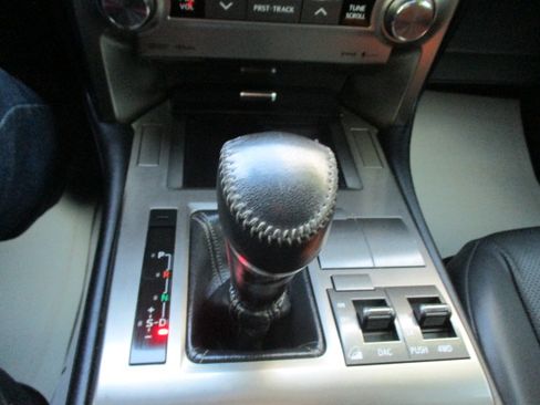 Used 2016 Lexus GX 460 Luxury image 68