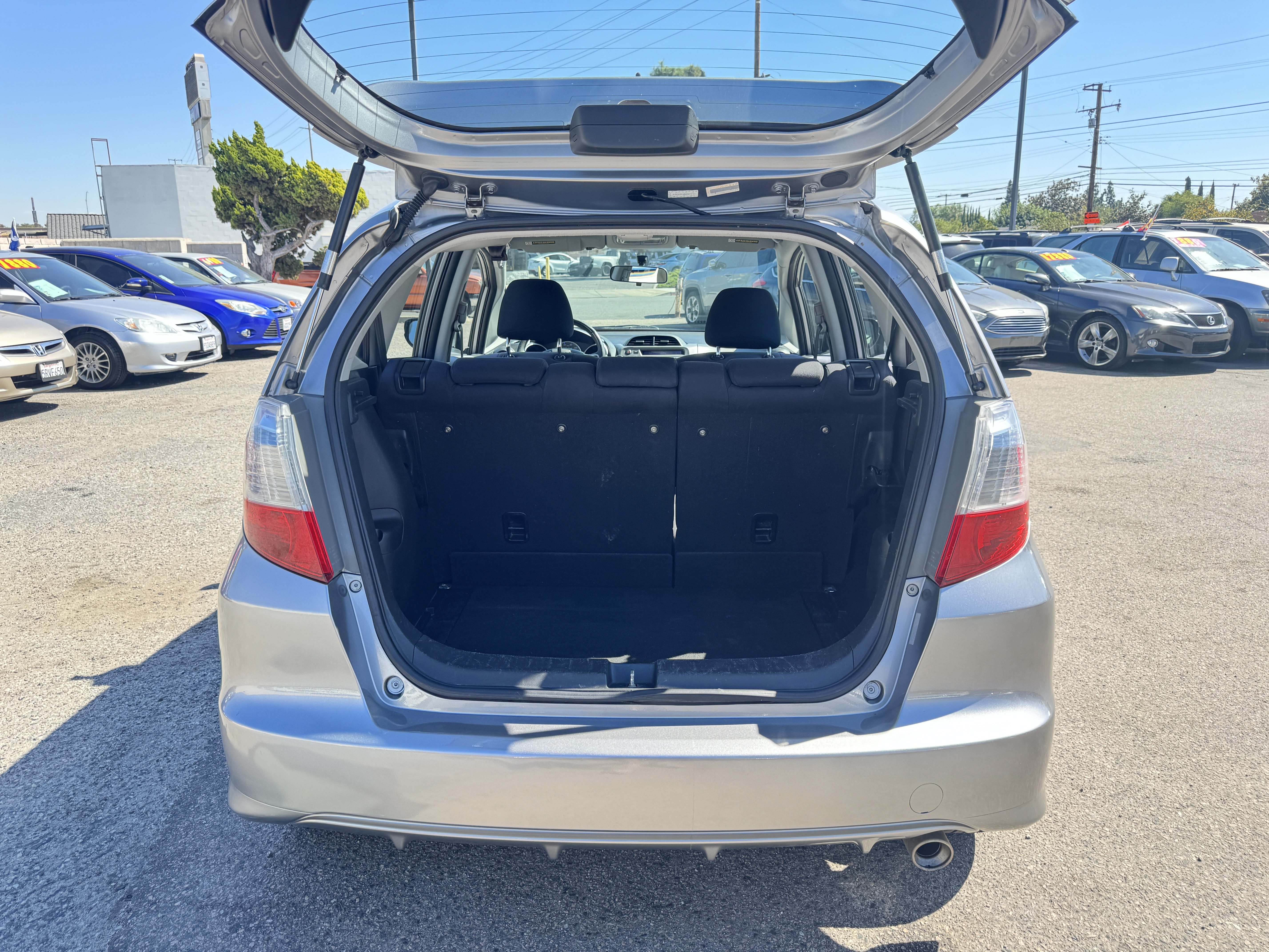 Used 2010 Honda Fit Sport image 22