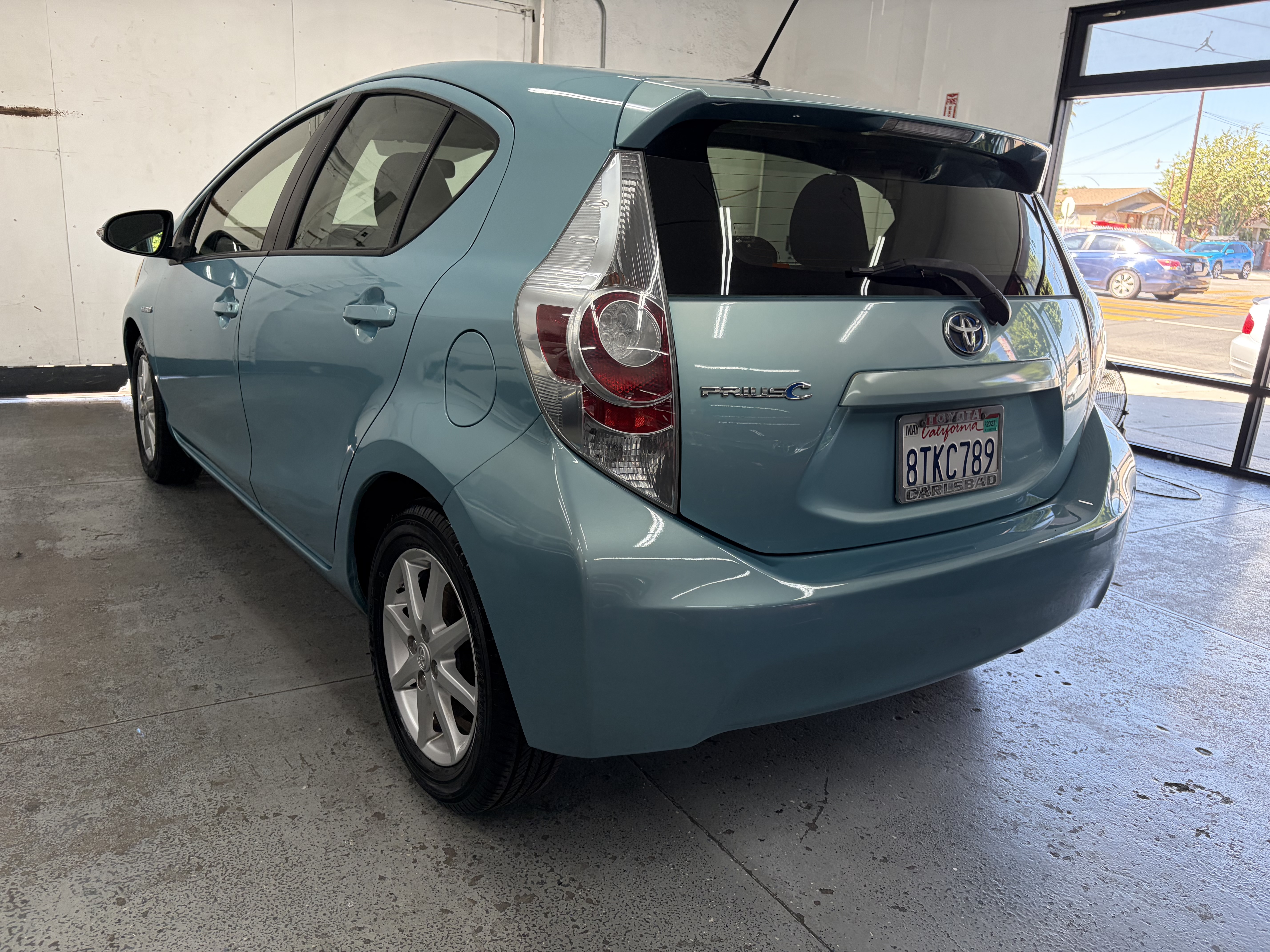 Used 2014 Toyota Prius C Three FWD image 6