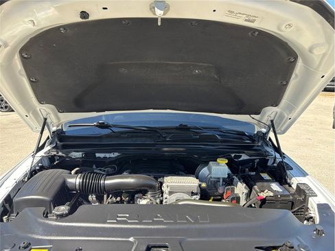 Used 2020 RAM 1500 Limited w/ Body Color Bumper Group image 48