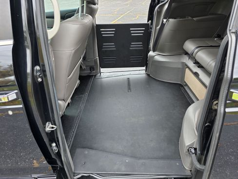 Used 2016 Honda Odyssey EX-L image 17