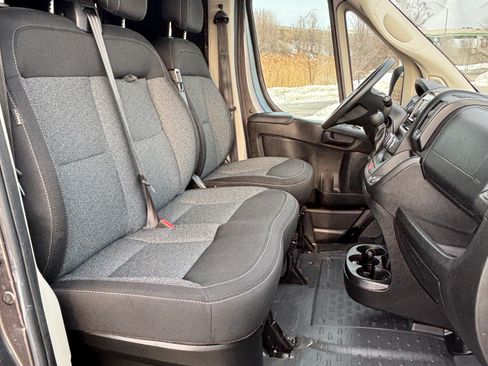 Used 2021 RAM ProMaster 2500 image 8