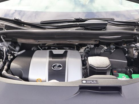 Used 2019 Lexus RX 350L Premium image 40