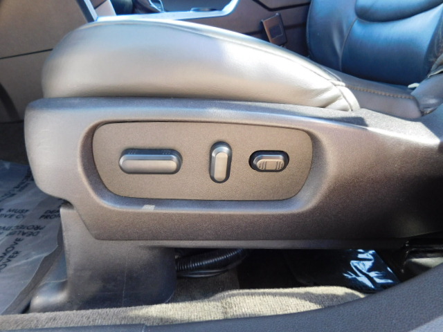 Used 2014 Ford Explorer FWD XLT image 12