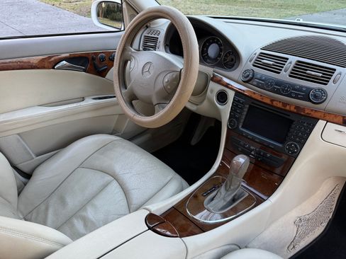Used 2004 Mercedes-Benz E 320 Wagon image 32