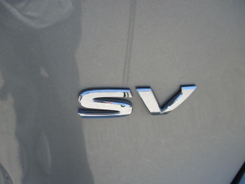 Used 2015 Nissan Versa Note SV w/ Sport Value Package FWD image 11