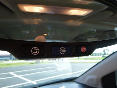 Used 2016 Chevrolet Sonic LT image 25