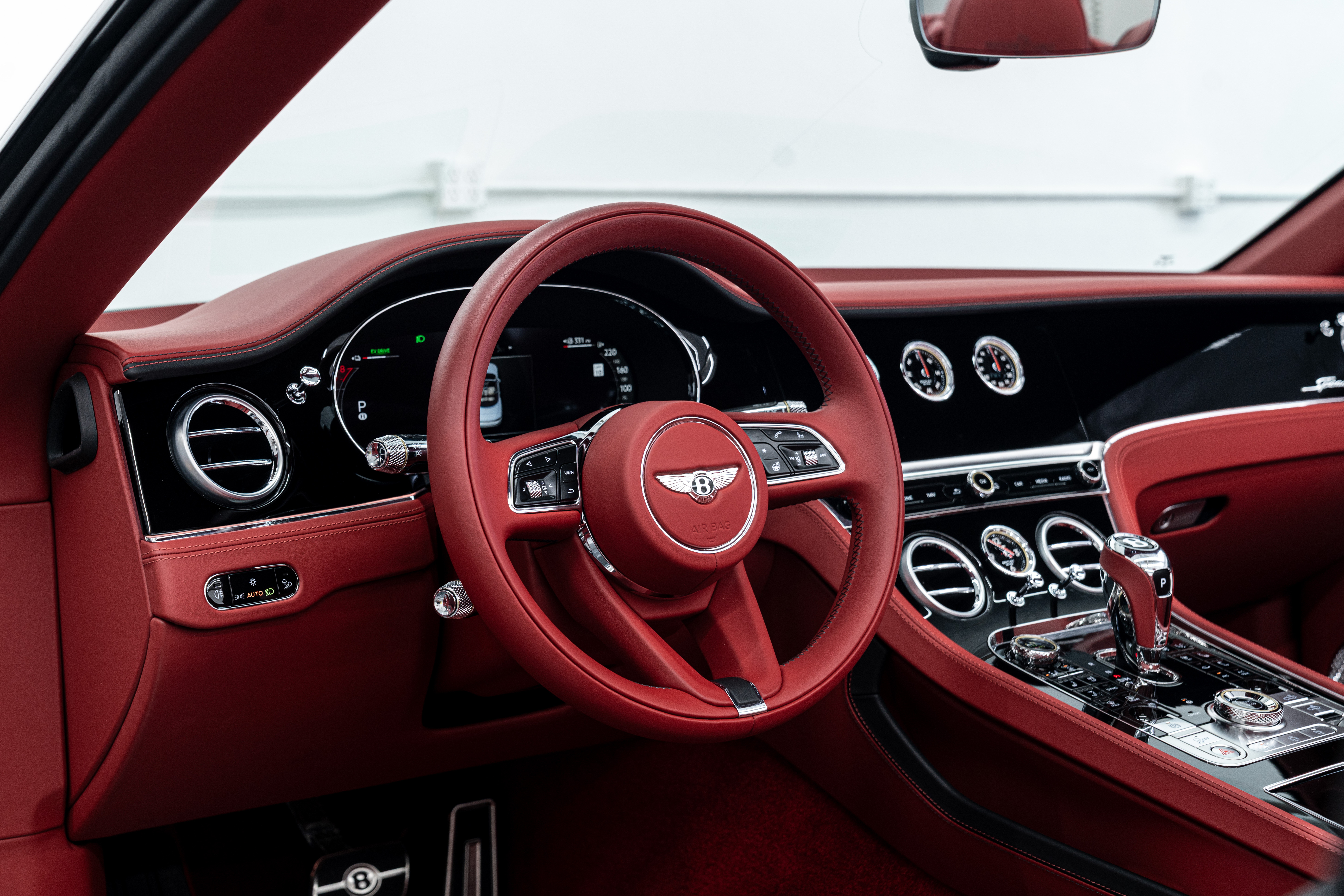 Used 2025 Bentley Continental GTC Speed AWD/4WD image 15