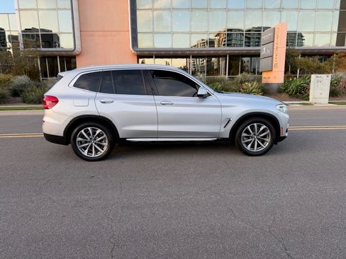 Used 2019 BMW X3 sDrive30i image 6