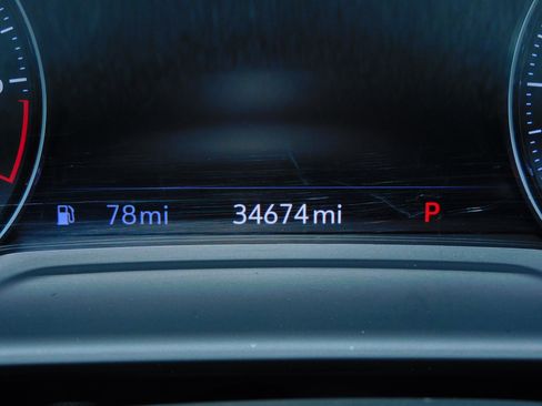 Used 2023 Buick Envision FWD Essence image 34