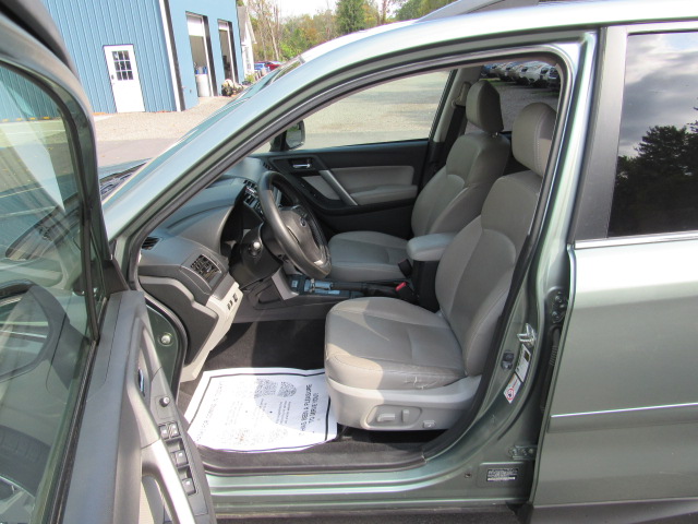 Used 2014 Subaru Forester 2.5i Limited AWD/4WD image 15
