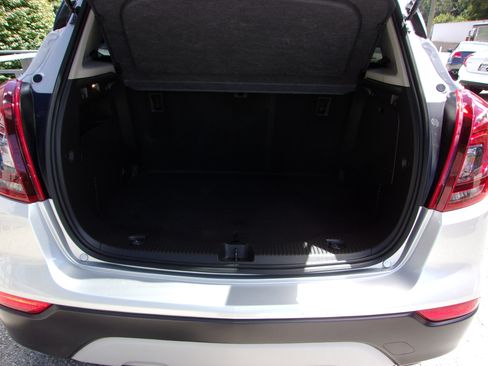 Used 2019 Buick Encore Preferred image 3