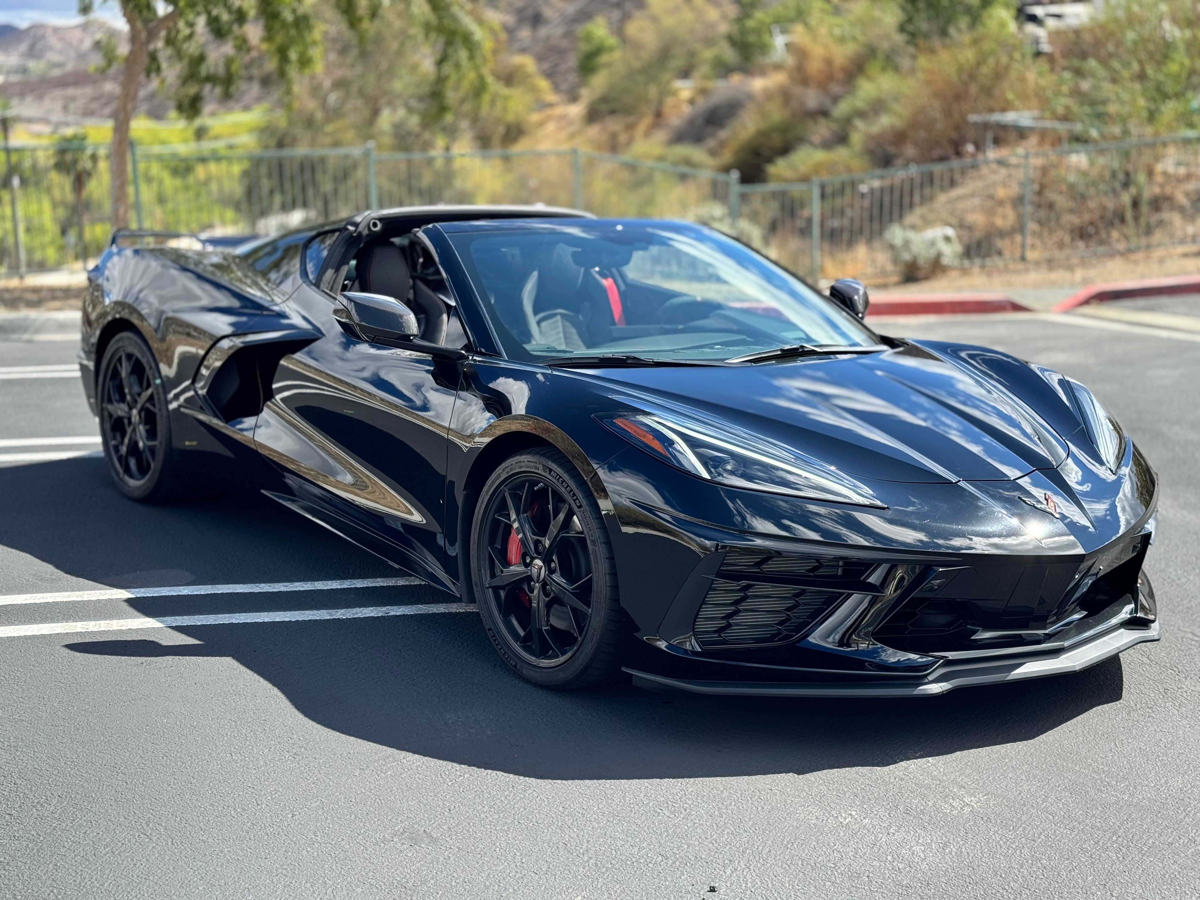 Used 2020 Chevrolet Corvette Stingray Premium Cpe w/ 3LT RWD image 5