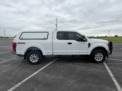 Used 2020 Ford F250 4x4 SuperCab Super Duty image 6