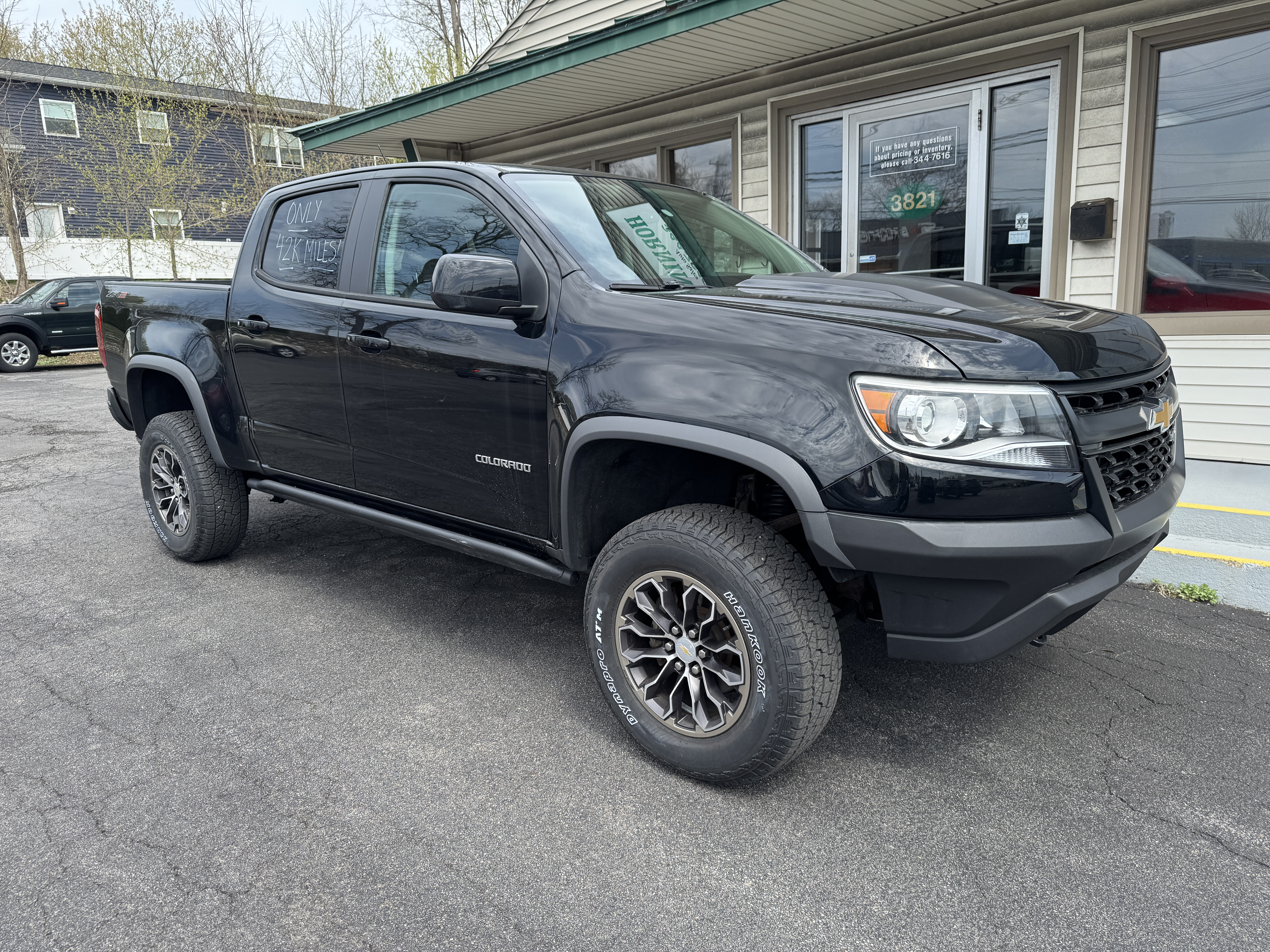 Used 2017 Chevrolet Colorado ZR2 AWD/4WD image 2