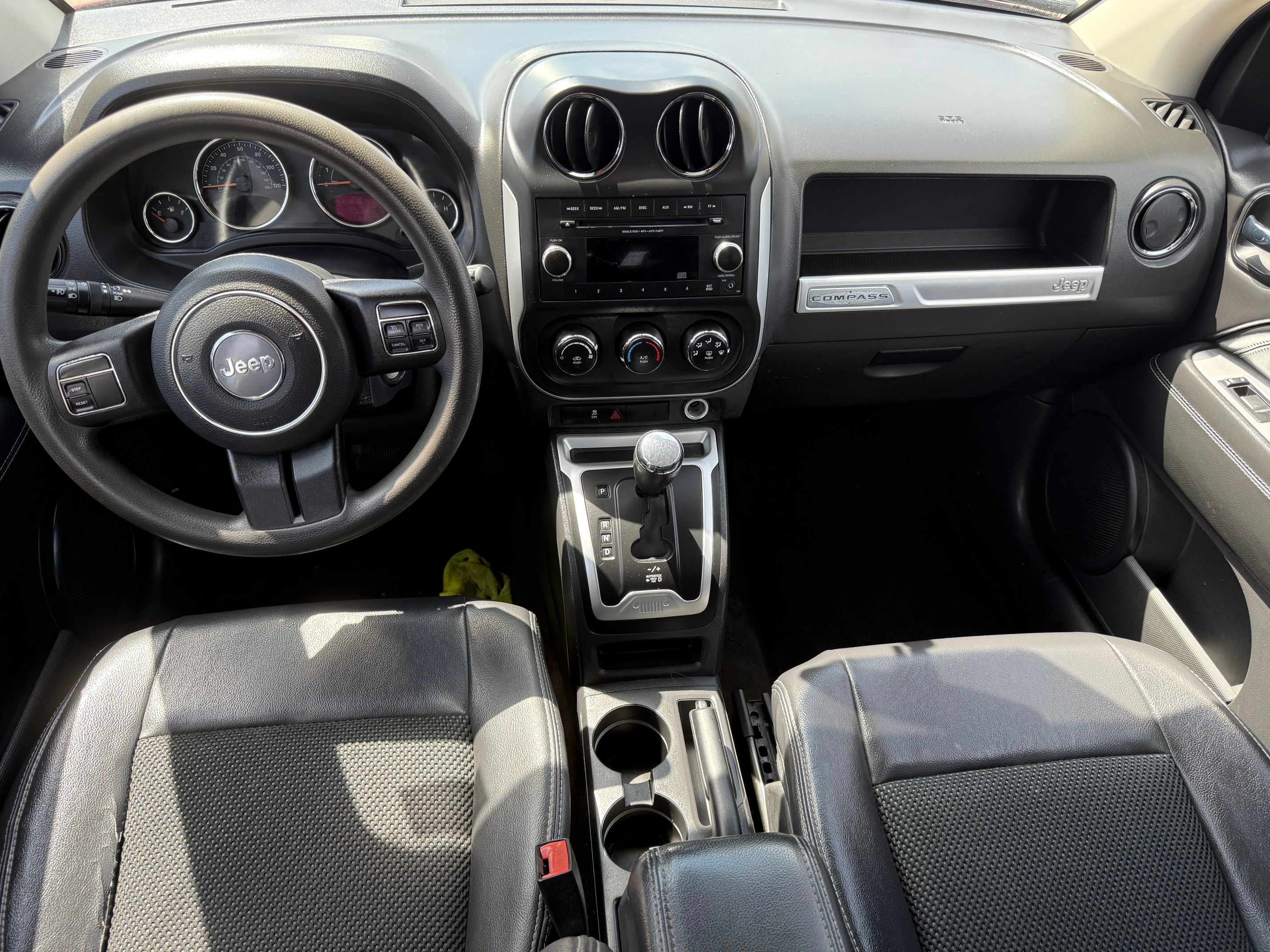 Used 2014 Jeep Compass 4WD image 12