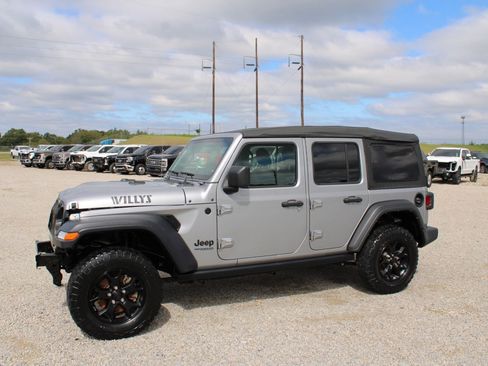 Used 2021 Jeep Wrangler Unlimited Willys image 1