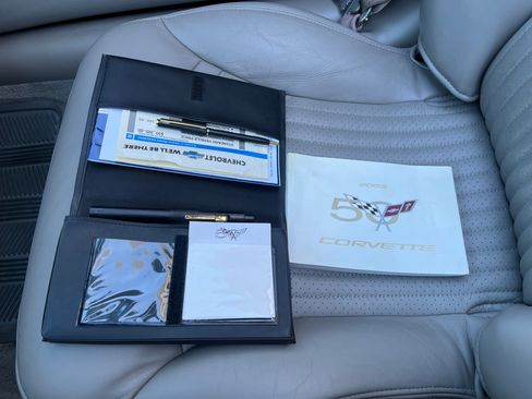 Used 2003 Chevrolet Corvette image 32