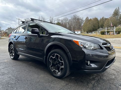 Used 2013 Subaru XV Crosstrek 2.0i Premium image 5